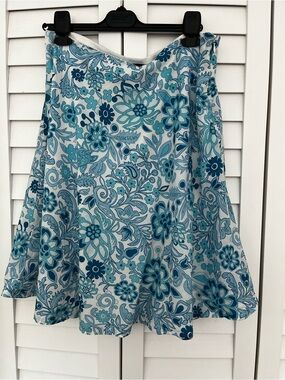 GAP Blue Floral A-Line Skirt